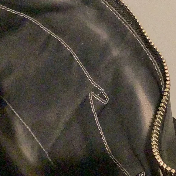 COACH KRISTIN

PRICE DROP
MY BOTTOM LINE - Picture 5 of 5